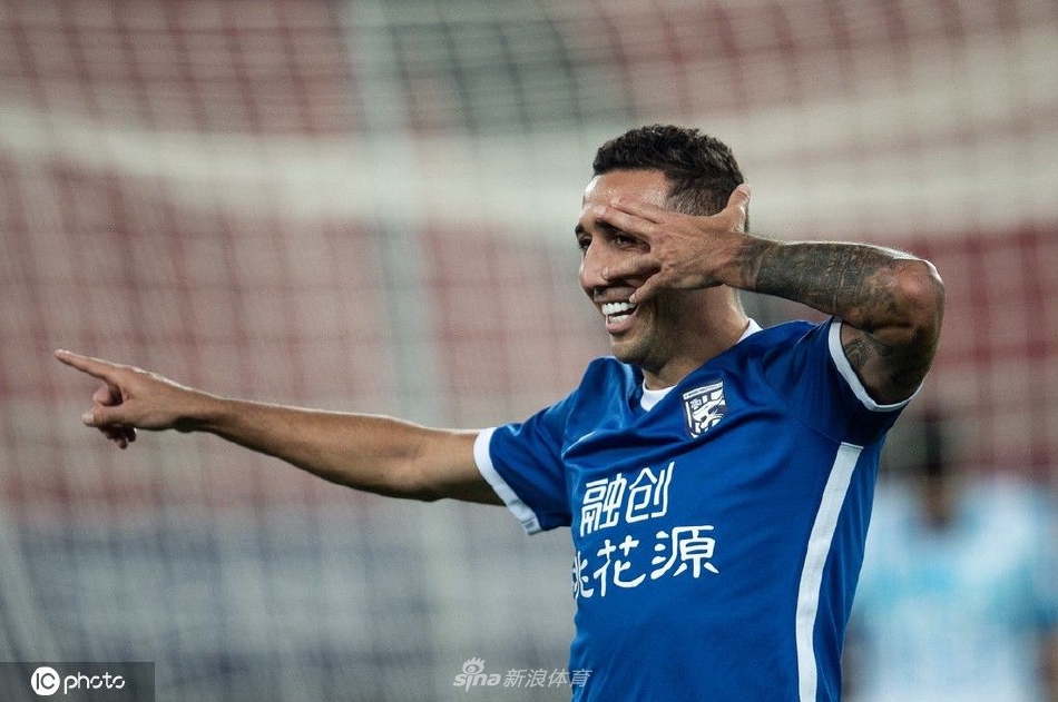 [中超]武汉三镇4-1广州城