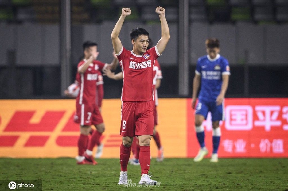 [中超]梅州客家3-2河南嵩山龙门