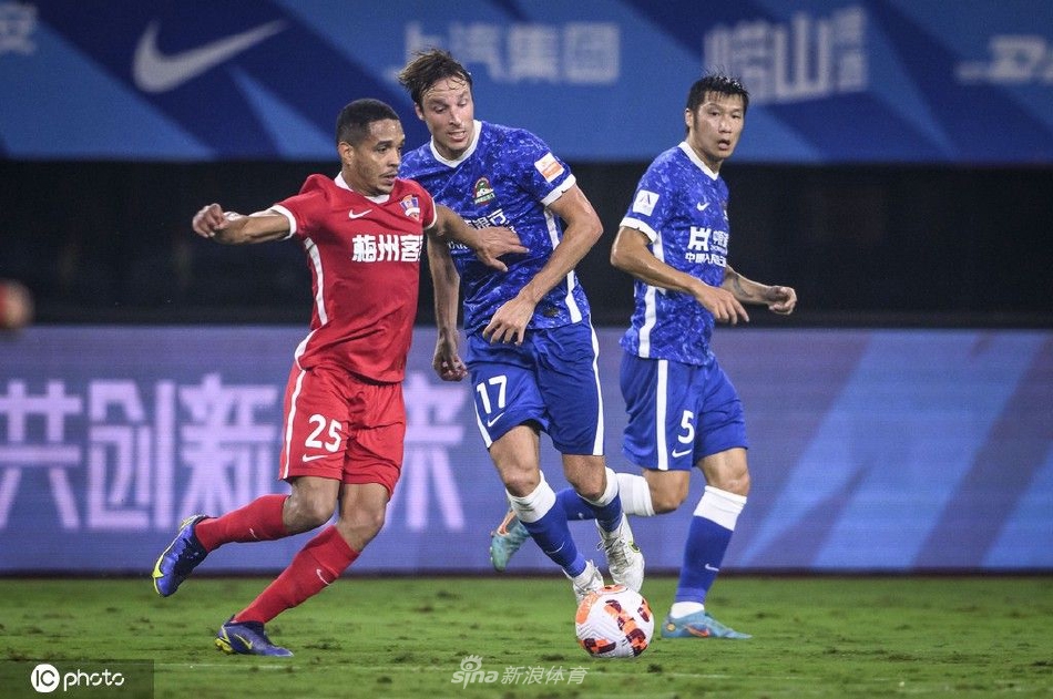 [中超]梅州客家3-2河南嵩山龙门