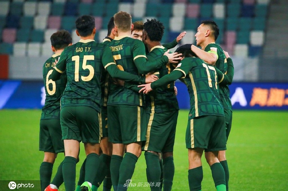 [中超]北京国安3-1武汉长江