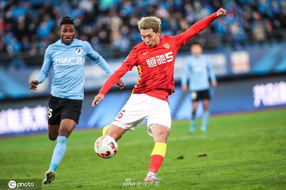[中超]大连人1-1广州队