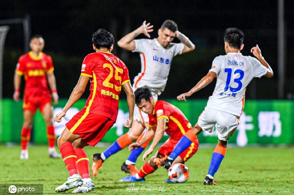 [中超联赛]河北队0-7山东泰山