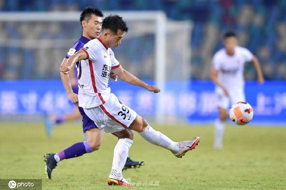 [中超联赛]天津津门虎2-2长春亚泰