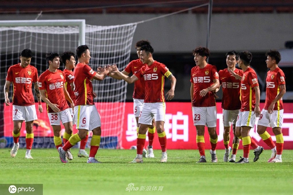 [中超联赛]广州队0-0大连人