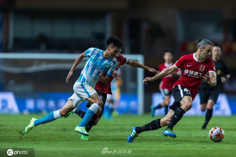 [中超联赛]广州城1-2成都蓉城