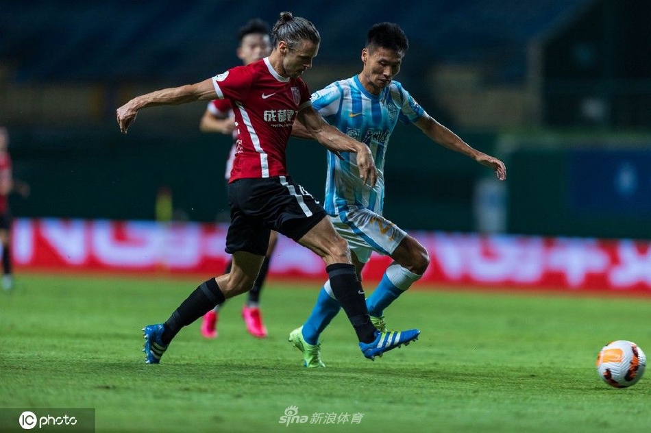 [中超联赛]广州城1-2成都蓉城