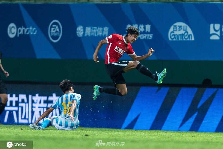 [中超联赛]广州城1-2成都蓉城