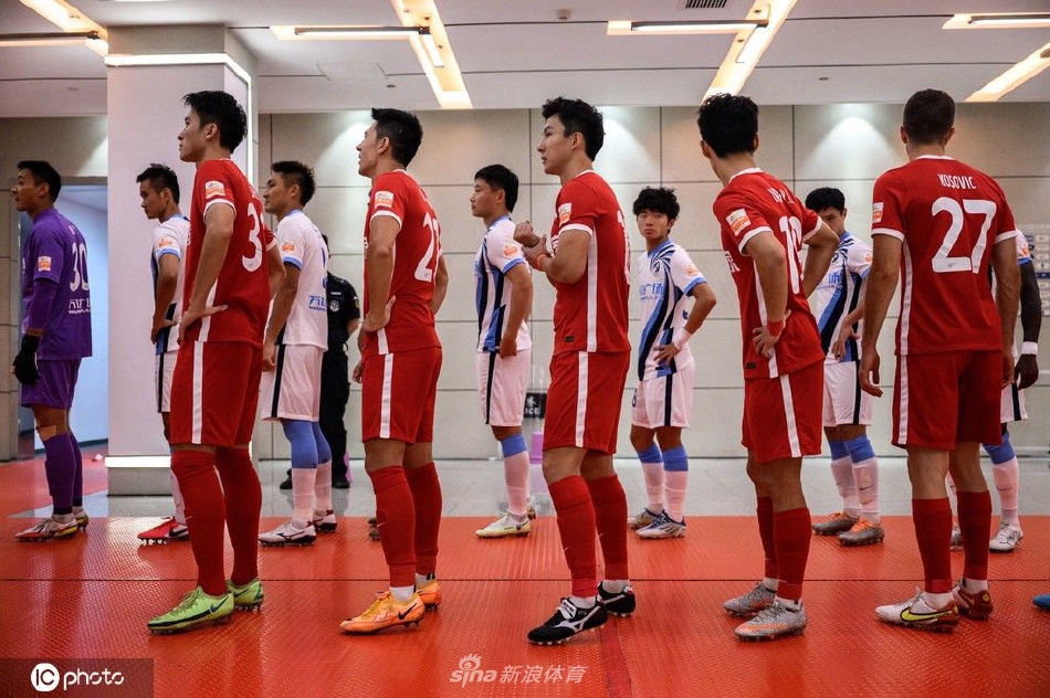 [中超联赛]梅州客家4-2大连人