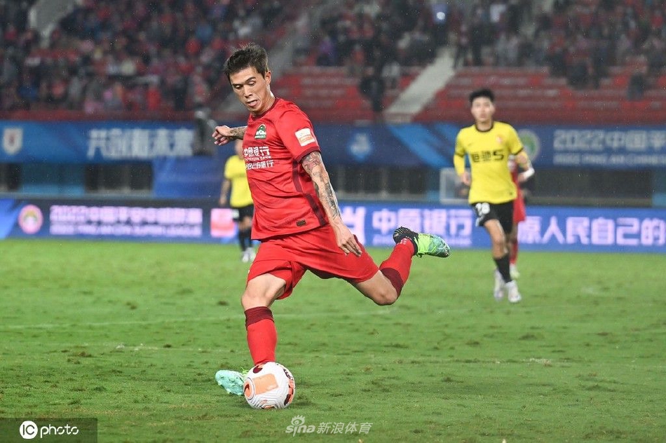 [中超联赛]河南嵩山龙门2-1广州队