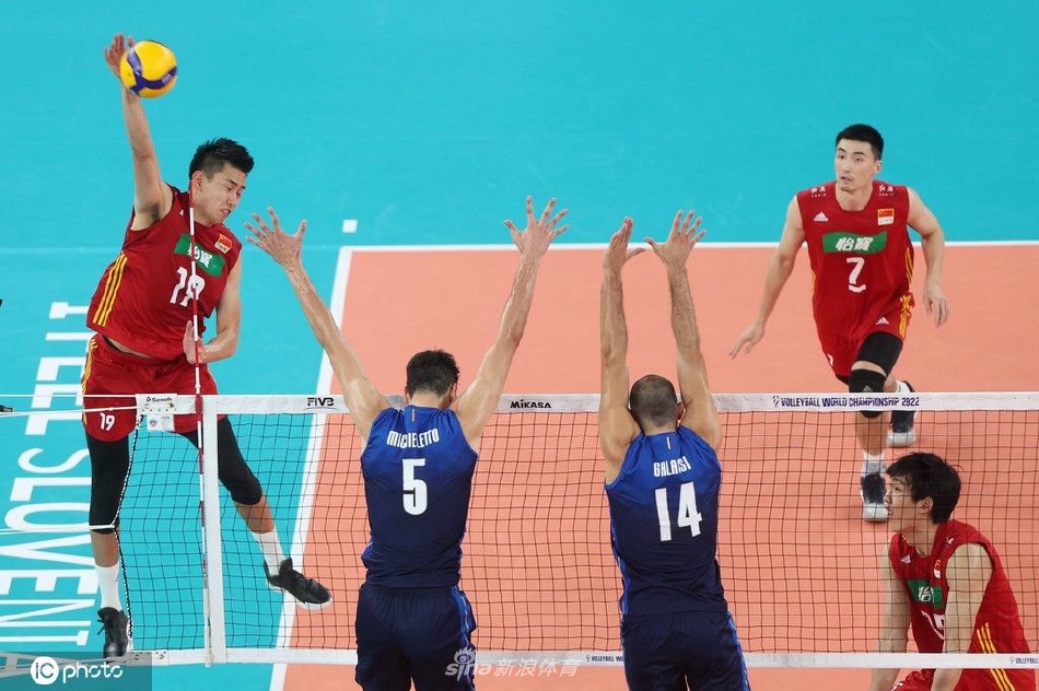 [男排世锦赛]意大利3-0中国