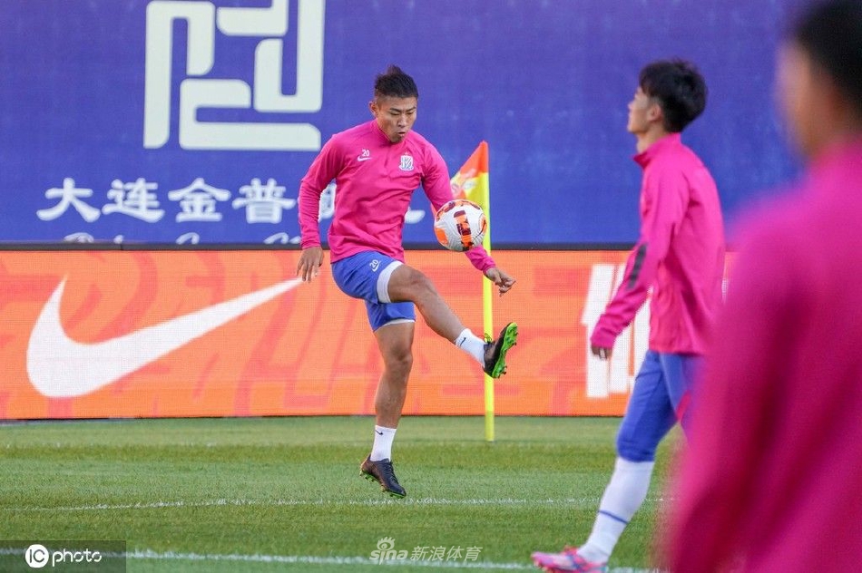 上海申花备战训练