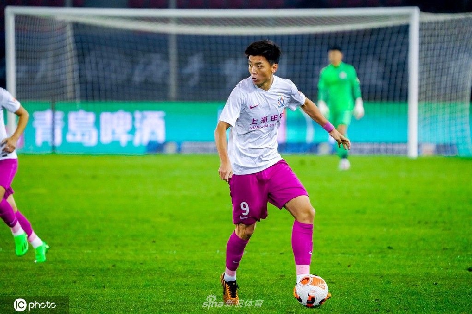 [中超联赛]申花2-1绝杀逆转大连人