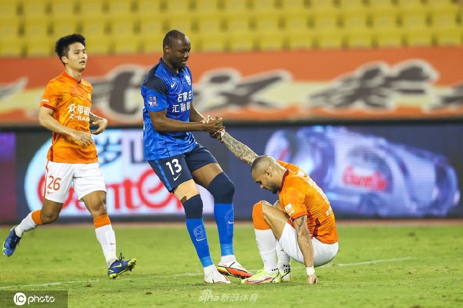 [中超联赛]武汉长江1-4沧州雄狮