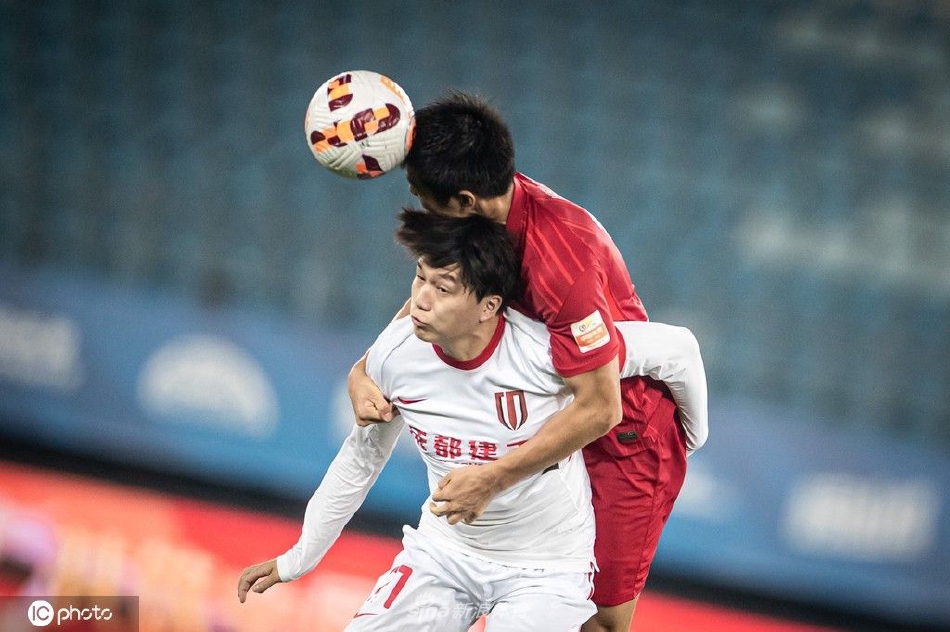 [中超联赛]海港3-0成都 武磊梅开二度