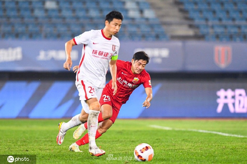 [中超联赛]海港3-0成都 武磊梅开二度