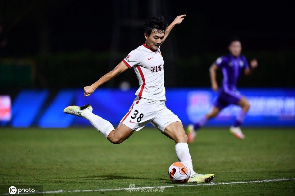 [中超]天津津门虎5-0河北队