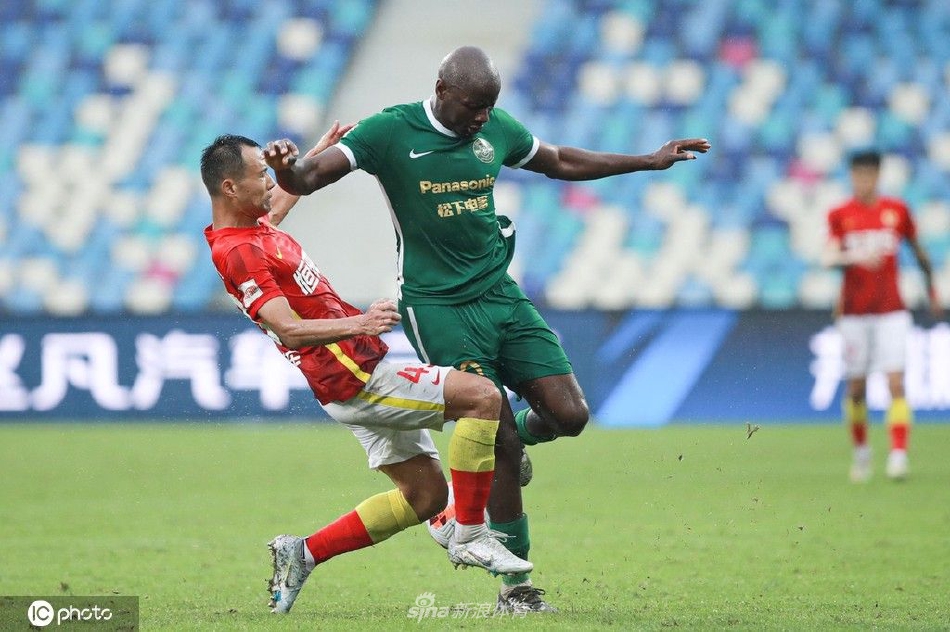 [中超]广州队1-5浙江队