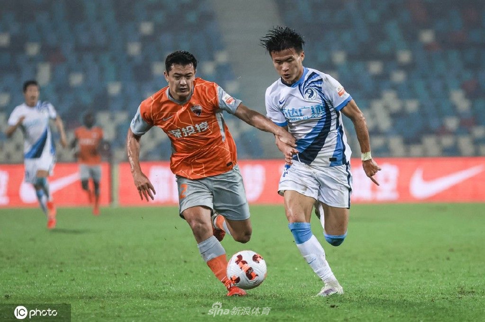 [中超]深圳队0-2大连人