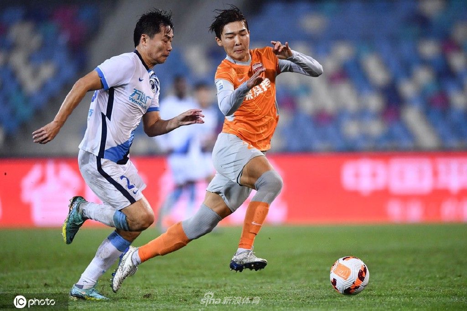 [中超]深圳队0-2大连人