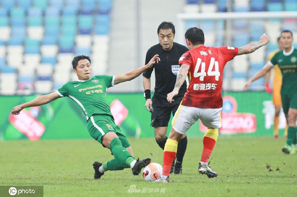 [中超]广州队1-5浙江队