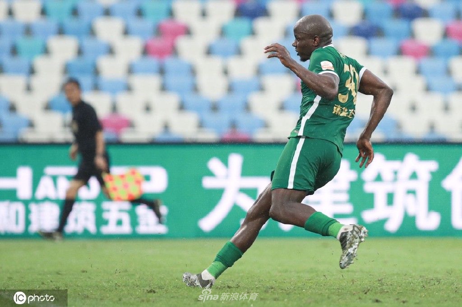 [中超]广州队1-5浙江队