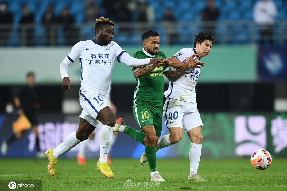 [中超]浙江队3-3沧州雄狮