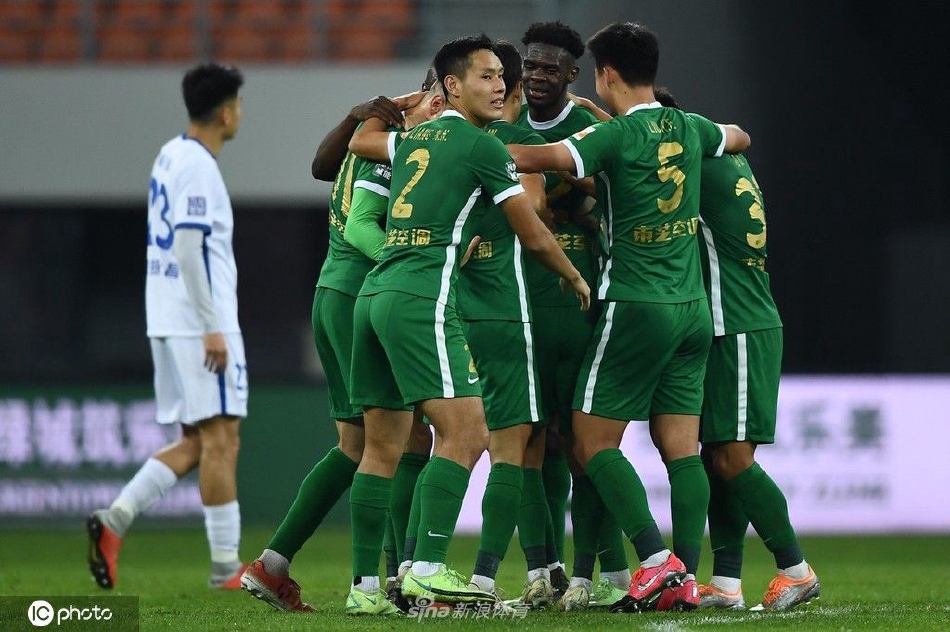 [中超]浙江队3-3沧州雄狮