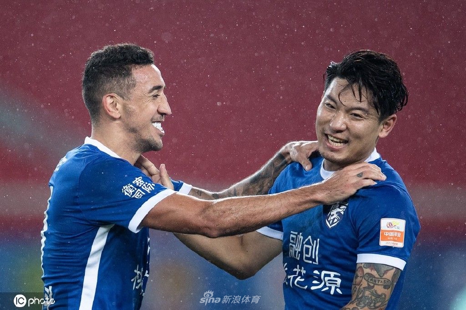 [中超]武汉三镇3-0梅州客家