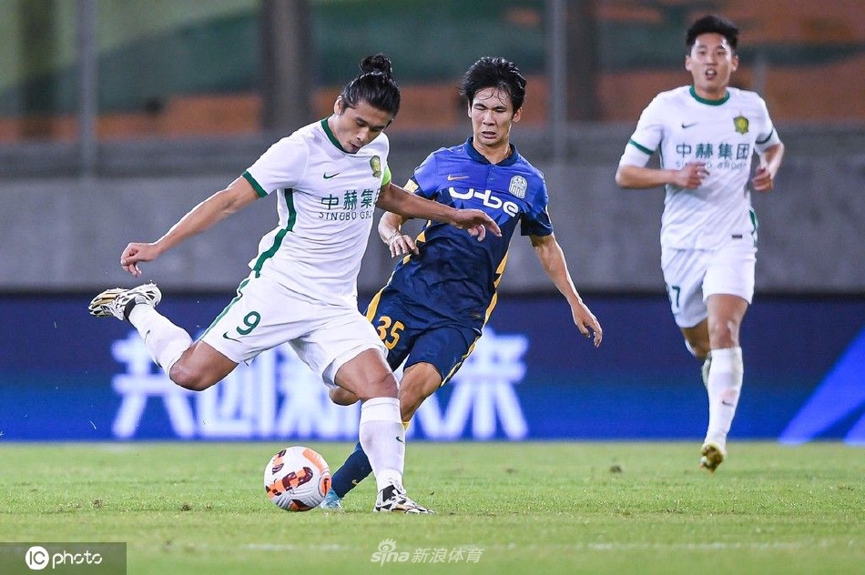 [中超]广州城1-2北京国安