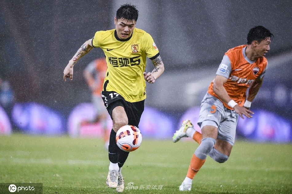 [中超]深圳队2-1广州队