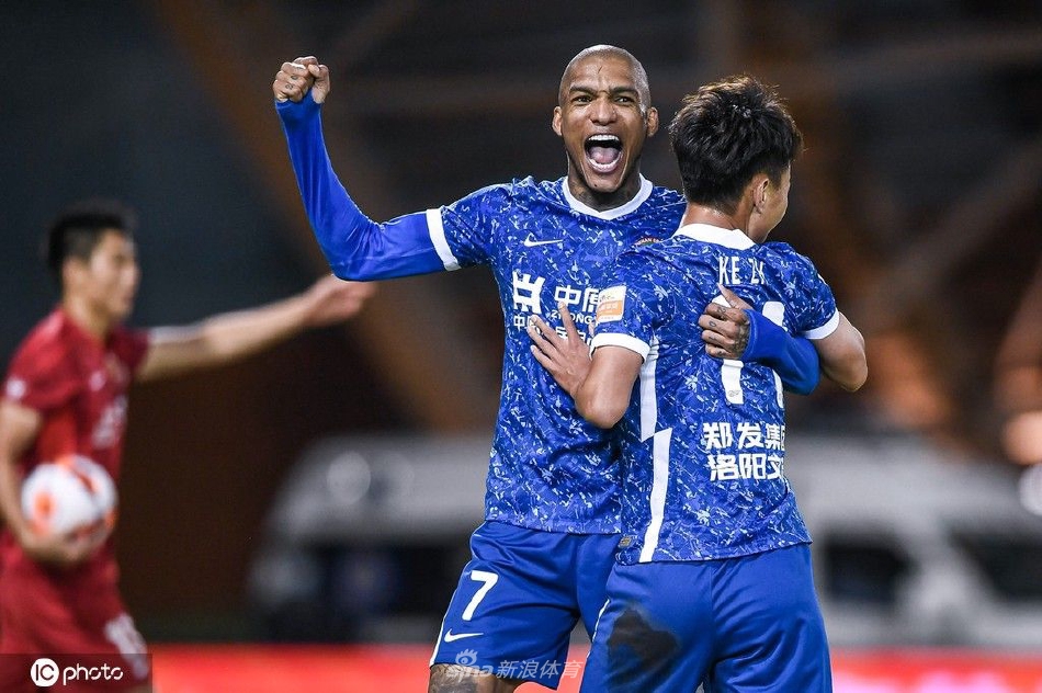 [中超]上海海港1-3河南嵩山龙门