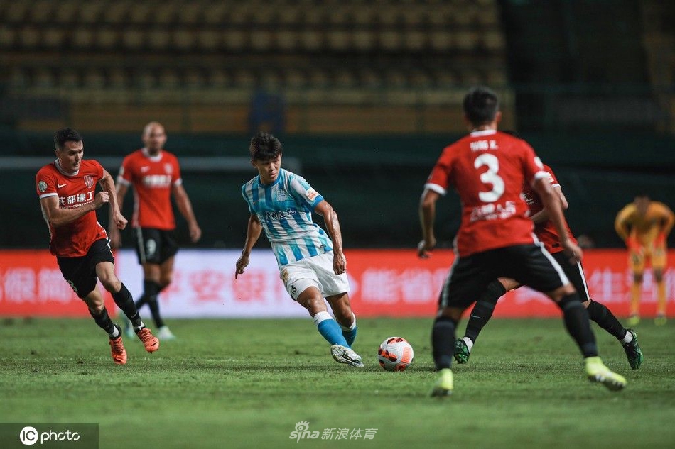 [中超联赛]广州城1-2成都蓉城