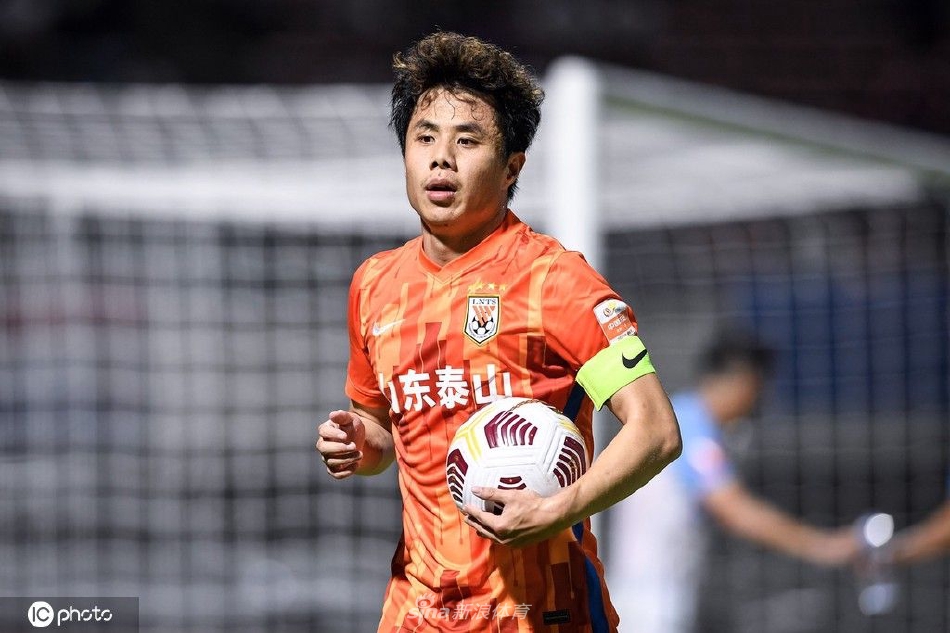 蒿俊闵或将加盟广州队