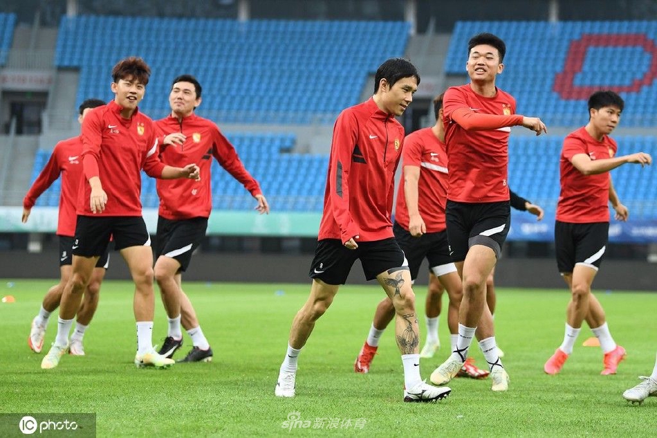 广州队备战训练