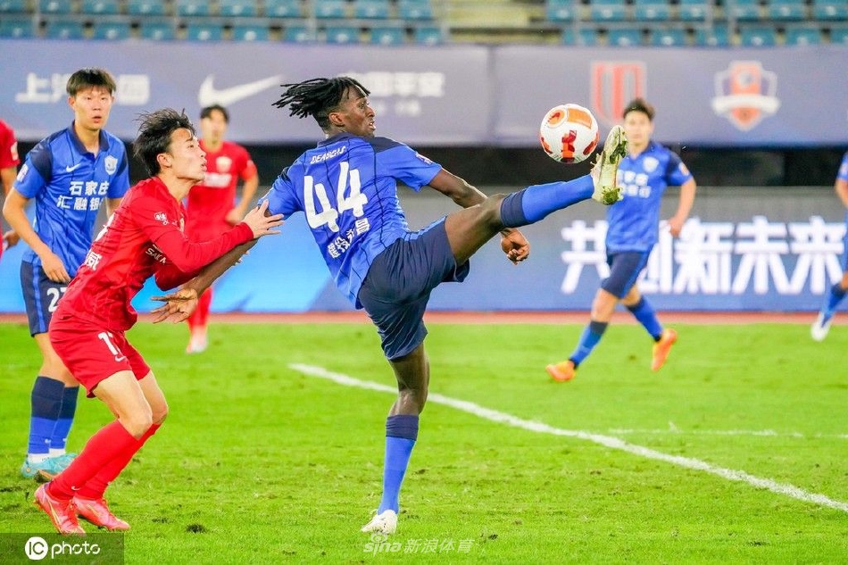 [中超联赛]沧州雄狮0-0上海海港