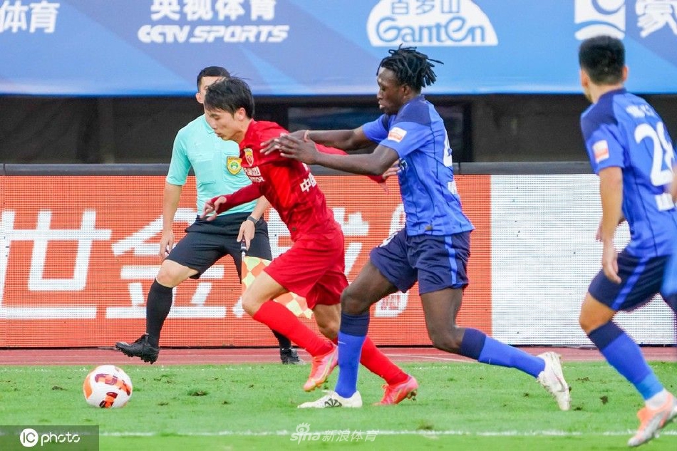 [中超联赛]沧州雄狮0-0上海海港