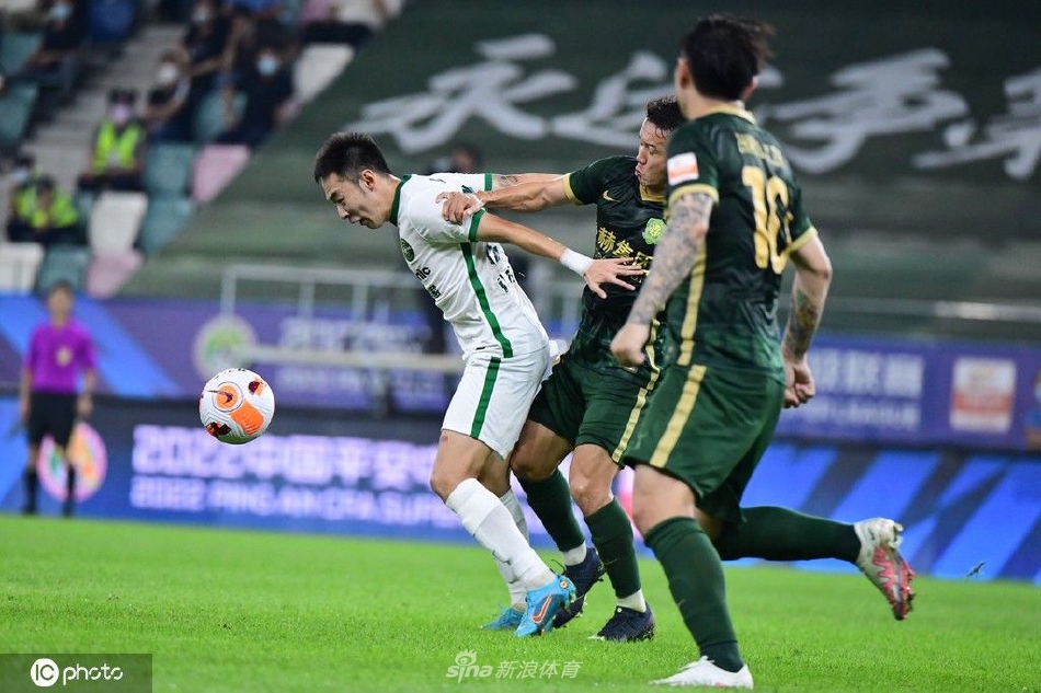 [中超联赛]北京国安2-2浙江队