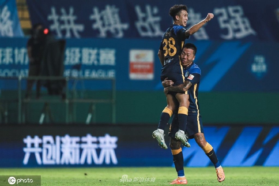 [中超联赛]广州城1-0广州队