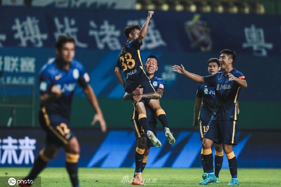 [中超联赛]广州城1-0广州队