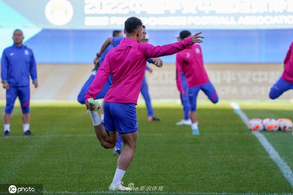 上海申花备战训练
