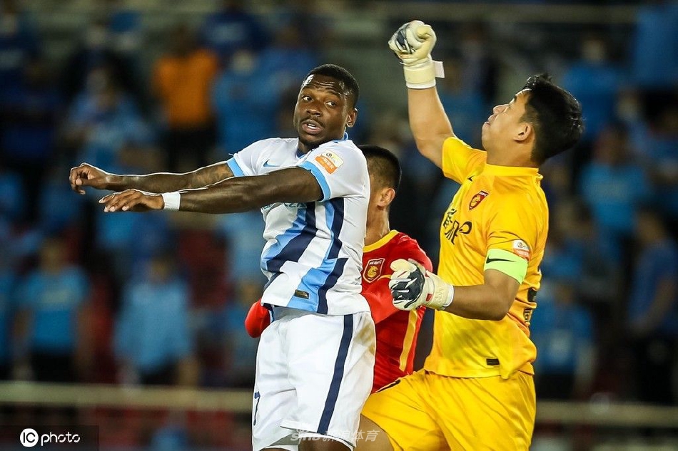 [中超联赛]大连人2-1河北队
