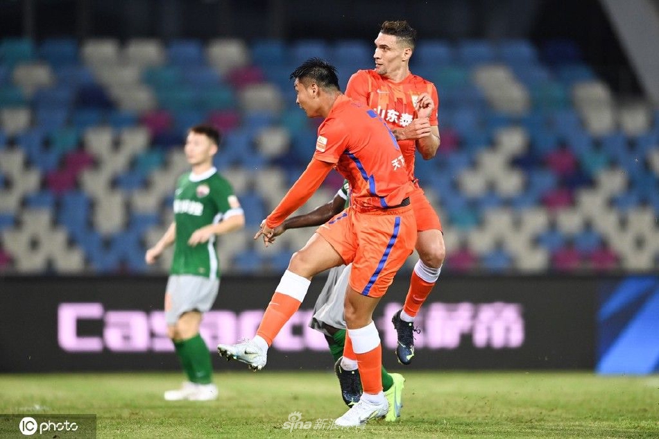 [中超联赛]深圳队0-4山东泰山