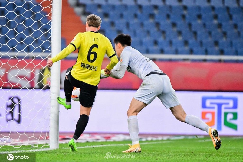 [中超]山东泰山3-0广州队