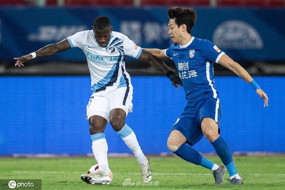 [中超]武汉三镇4-0大连人