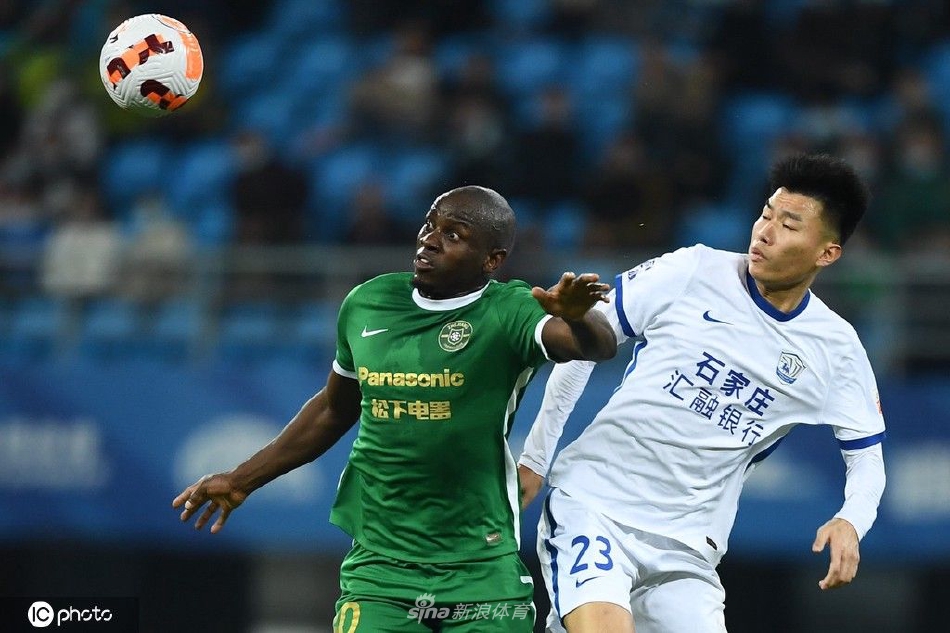 [中超]浙江队3-3沧州雄狮