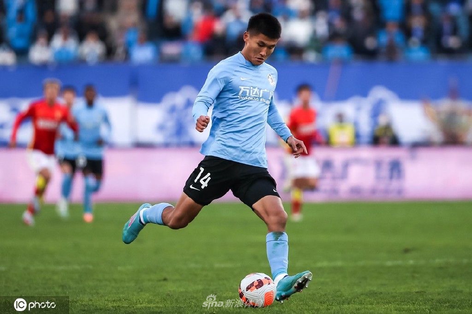 [中超]大连人1-1广州队