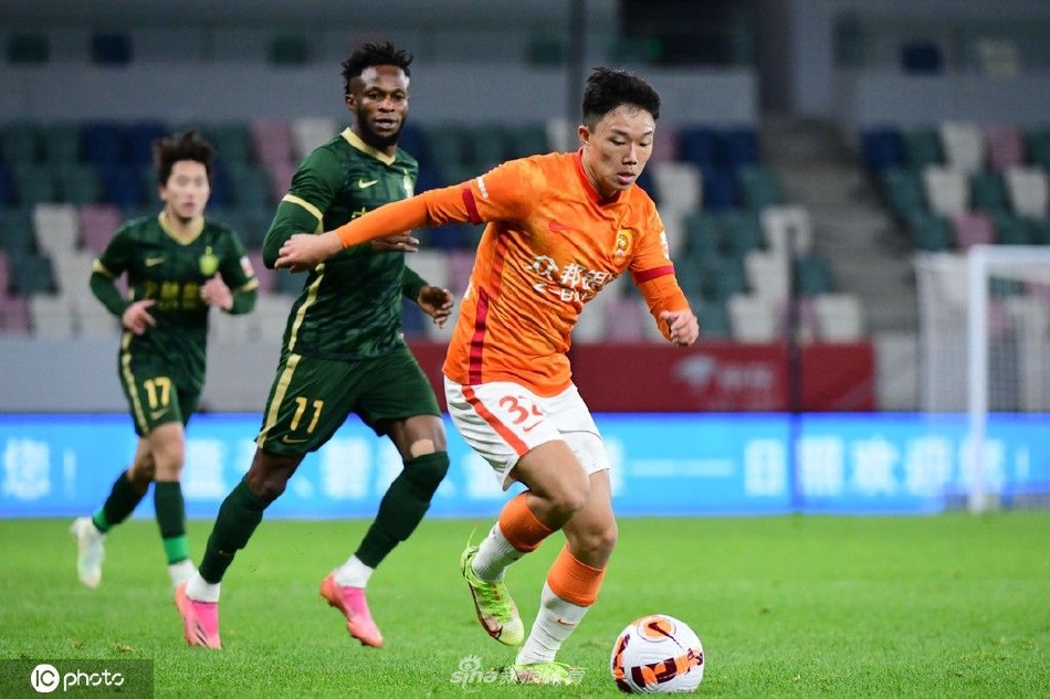 [中超]北京国安3-1武汉长江