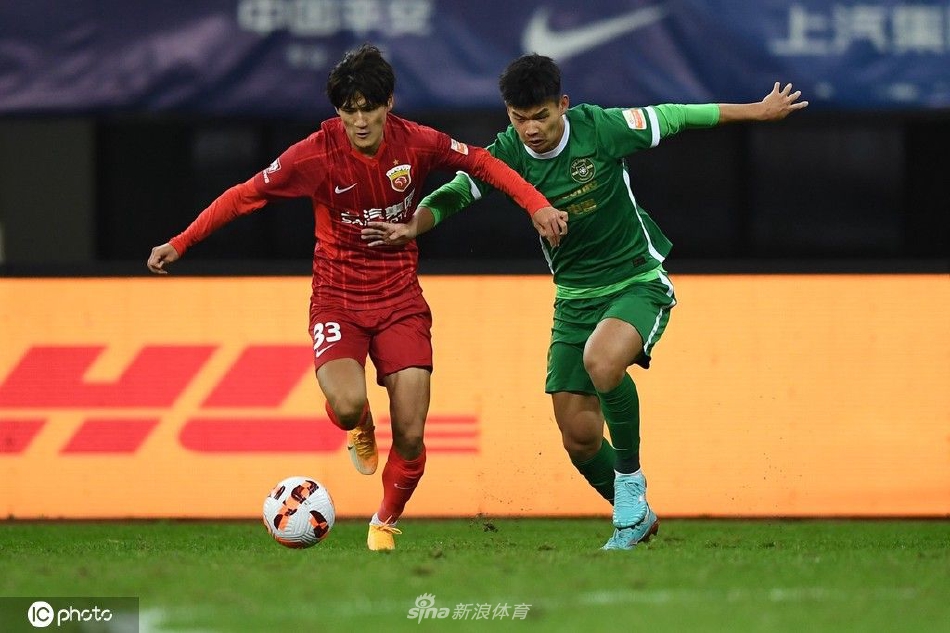 [中超]海港爆冷1-2不敌浙江 武磊破门难救主