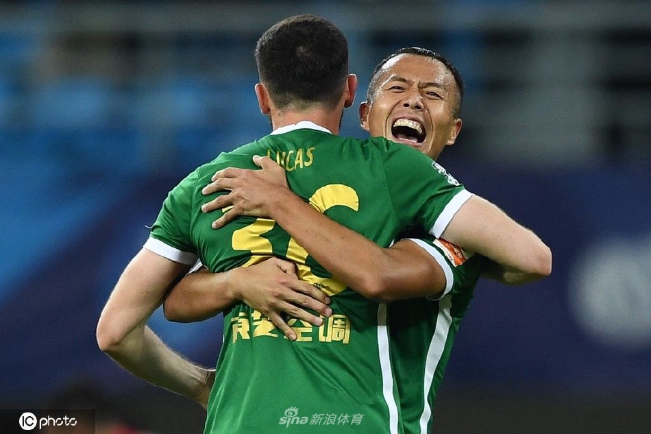 [中超]海港爆冷1-2不敌浙江 武磊破门难救主