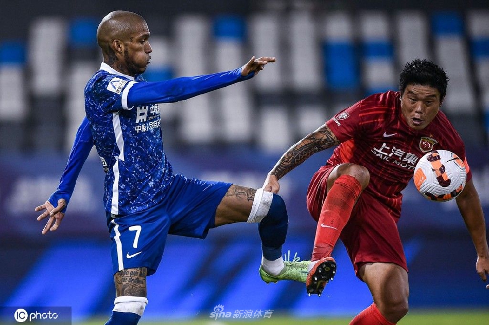 [中超]上海海港1-3河南嵩山龙门